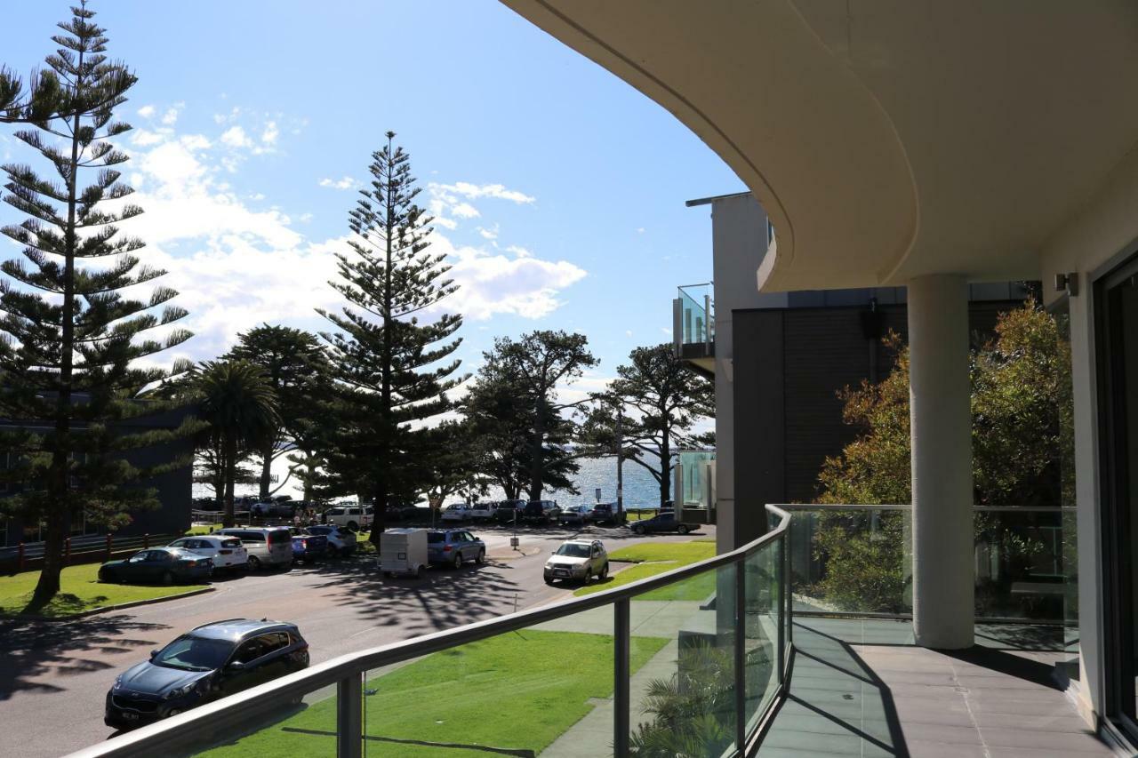 130 At The Waves Apartamento Cowes Exterior foto